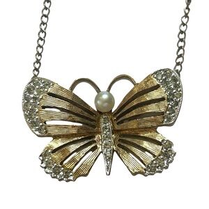 Panetta Gold Tone Butterfly Necklace With Clear Crystals & Pearl